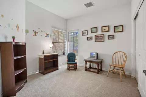 42914 Fairlee Dr, Lancaster, CA 93536 photo 11