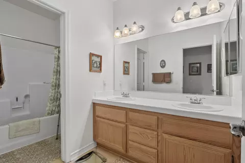 42914 Fairlee Dr, Lancaster, CA 93536 photo 18