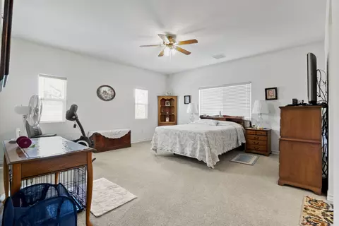 42914 Fairlee Dr, Lancaster, CA 93536 photo 19