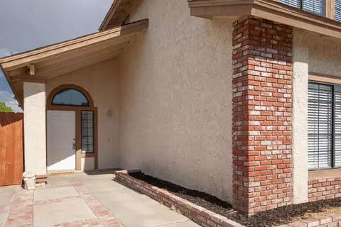 45038 Sancroft Ave, Lancaster, CA 93535 photo 4