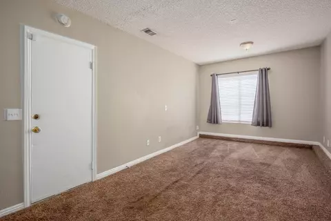 45038 Sancroft Ave, Lancaster, CA 93535 photo 12