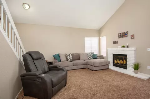 45038 Sancroft Ave, Lancaster, CA 93535 photo 7