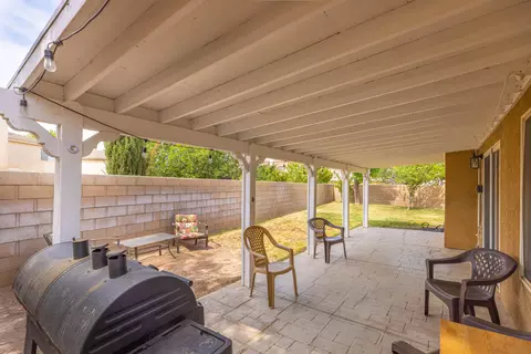 1822 Windermere Dr, Lancaster, CA 93534 photo 21