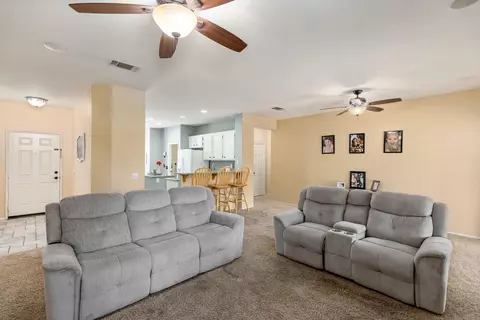 1822 Windermere Dr, Lancaster, CA 93534 photo 11
