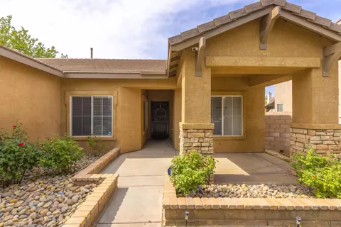 1822 Windermere Dr, Lancaster, CA 93534 photo 3