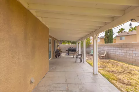 1822 Windermere Dr, Lancaster, CA 93534 photo 22