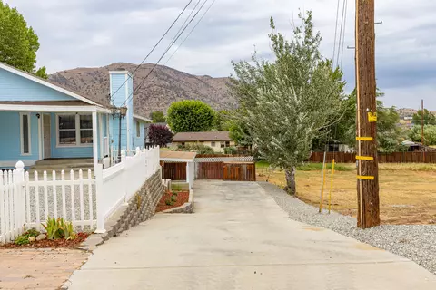 22425 Mccarthy Dr, Tehachapi, CA 93561 photo 4