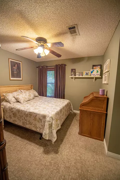43122 41st St, Lancaster, CA 93536 photo 21