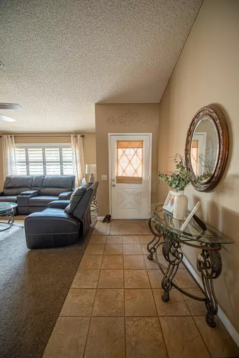 43122 41st St, Lancaster, CA 93536 photo 10