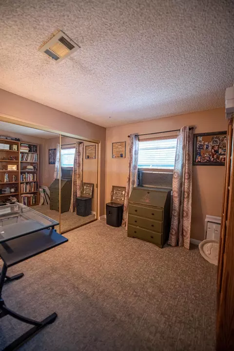 43122 41st St, Lancaster, CA 93536 photo 24