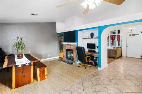 4333 Avenue Q14 E, Palmdale, CA 93552 photo 6