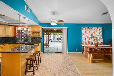 4333 Avenue Q14 E, Palmdale, CA 93552 photo 5
