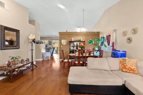 43803 Tranquility Ct, Lancaster, CA 93535 photo 5