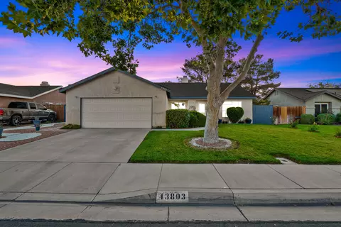 43803 Tranquility Ct, Lancaster, CA 93535 photo 1