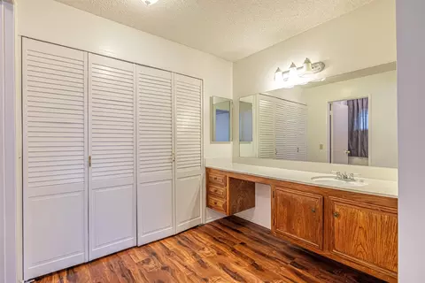 2058 Top Cir, Lancaster, CA 93536 photo 17
