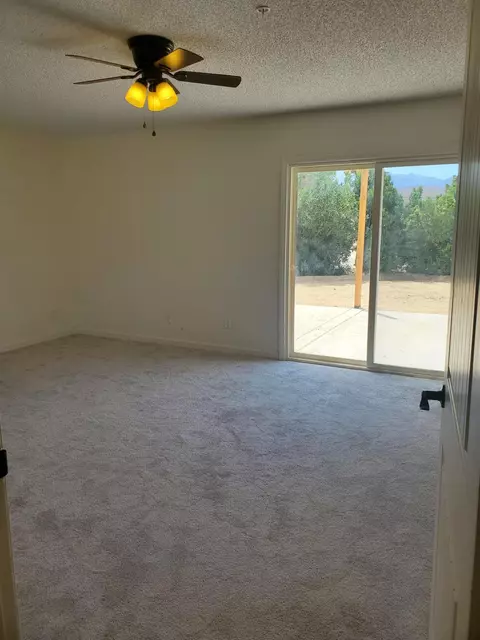 33277 165th St E, Llano, CA 93544 photo 11