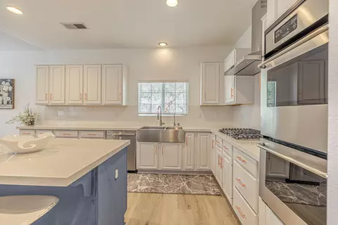 4723 Kindling Ct, Lancaster, CA 93536 photo 8