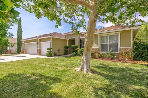4723 Kindling Ct, Lancaster, CA 93536 photo 3