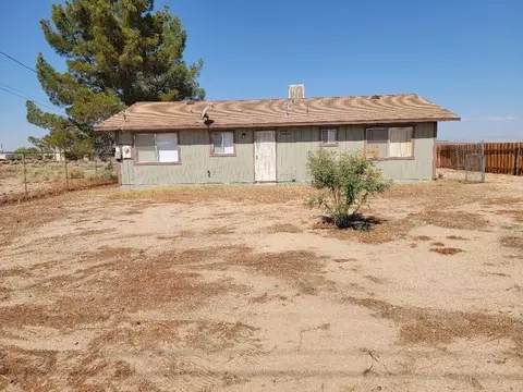 13386 Clement St, North Edwards, CA 93523 photo 2