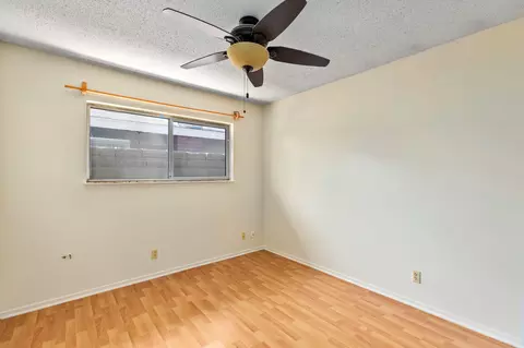 45335 Lorimer Ave, Lancaster, CA 93534 photo 12