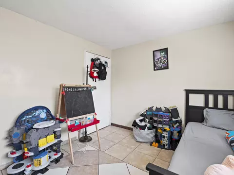 1229 Avenue R-5 E, Palmdale, CA 93550 photo 21