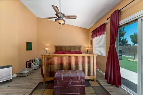 42906 Fairlee Dr, Lancaster, CA 93536 photo 16
