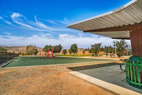 21200 Santa Barbara Dr, Tehachapi, CA 93561 photo 21