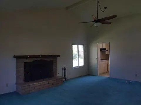42956 Chicory Ave, Lancaster, CA 93534 photo 4