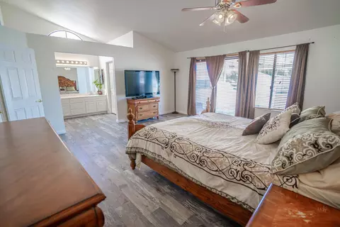 35935 48th St E, Palmdale, CA 93552 photo 22