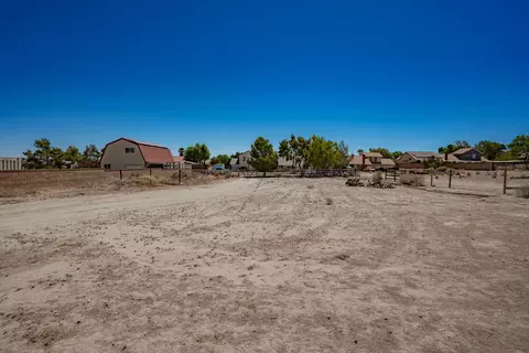 35935 48th St E, Palmdale, CA 93552 photo 43