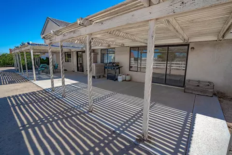 35935 48th St E, Palmdale, CA 93552 photo 30