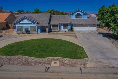 35935 48th St E, Palmdale, CA 93552 photo 2