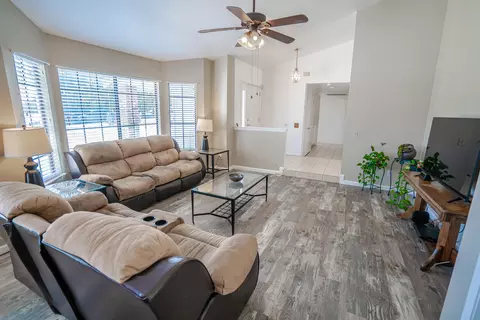 35935 48th St E, Palmdale, CA 93552 photo 8