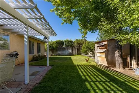 452 Pepper Dr, Tehachapi, CA 93561 photo 22