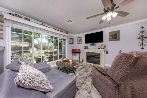 44008 Date Ave, Lancaster, CA 93534 photo 6