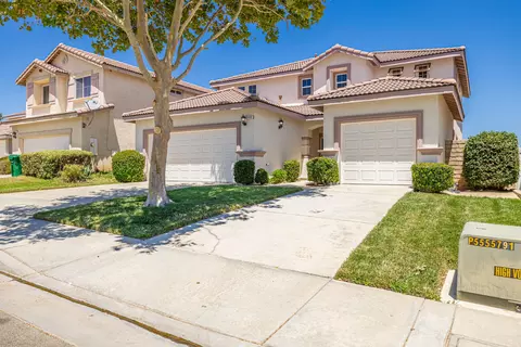 4401 Bethpage Dr, Palmdale, CA 93551 photo 3
