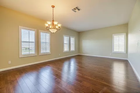 4401 Bethpage Dr, Palmdale, CA 93551 photo 11