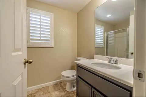 4401 Bethpage Dr, Palmdale, CA 93551 photo 8