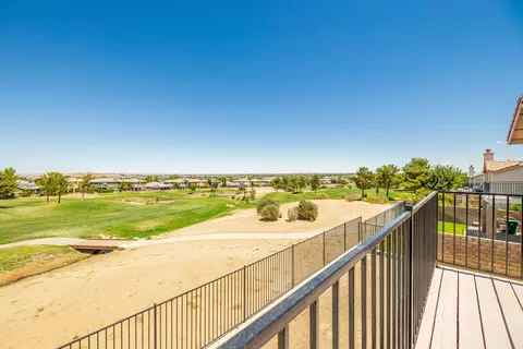 4401 Bethpage Dr, Palmdale, CA 93551 photo 34