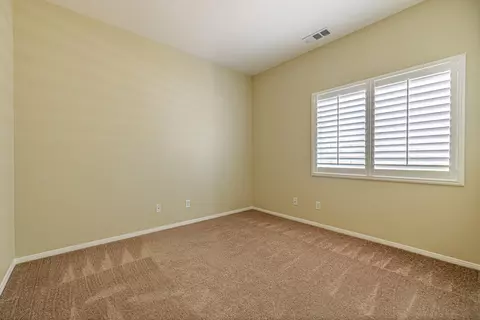 4401 Bethpage Dr, Palmdale, CA 93551 photo 9