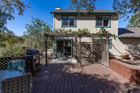 27100 Buckpasser Dr, Tehachapi, CA 93561 photo 26