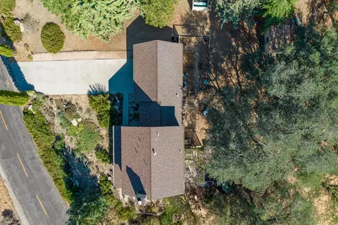 27100 Buckpasser Dr, Tehachapi, CA 93561 photo 35