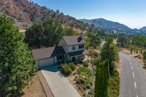 27100 Buckpasser Dr, Tehachapi, CA 93561 photo 31