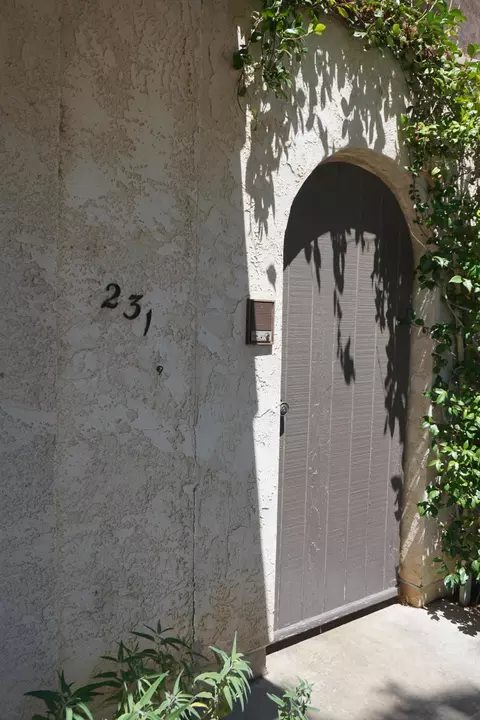 231 Eagle Ln, Palmdale, CA 93551 photo 3