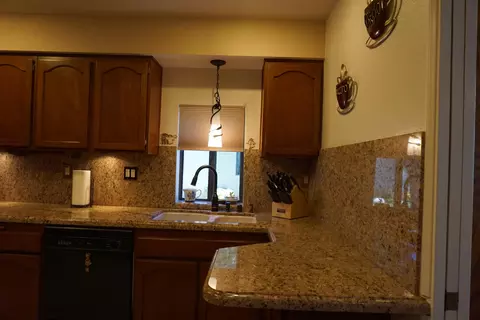 231 Eagle Ln, Palmdale, CA 93551 photo 15