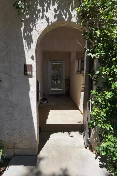 231 Eagle Ln, Palmdale, CA 93551 photo 4