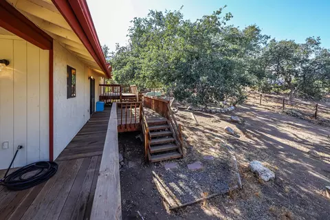 21501 Mountain Dr, Tehachapi, CA 93561 photo 27