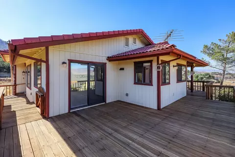 21501 Mountain Dr, Tehachapi, CA 93561 photo 26