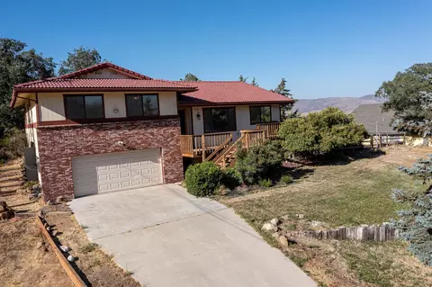 21501 Mountain Dr, Tehachapi, CA 93561 photo 4