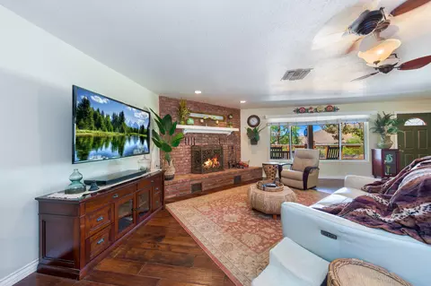 34650 Ellenan Ave, Acton, CA 93510 photo 4
